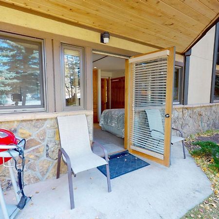 Laurelwood Condominiums 202 Сноумас Вилидж Стая снимка